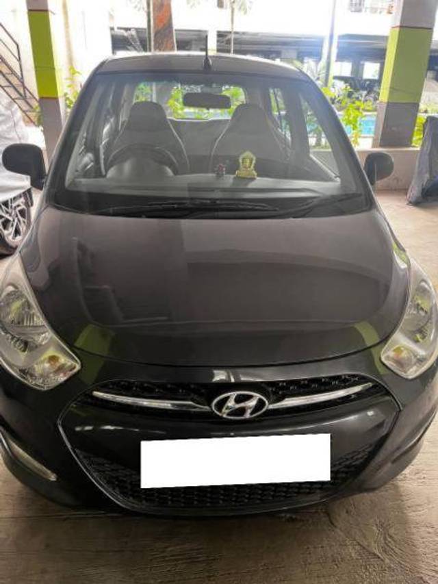 https://images10.gaadi.com/usedcar_image/4330528/original/3d7444b9832c658c6ea3c556c42feb43.jpg?imwidth=6400