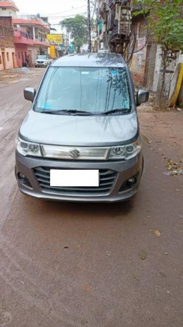 https://images10.gaadi.com/usedcar_image/4330556/original/caf876f528ff5c1c0455125760649052.jpg?imwidth=6400