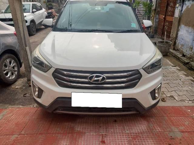 https://images10.gaadi.com/usedcar_image/4330578/original/processed_8d54d01c-1fd2-4b31-9756-45e7b5aaaba9.jpg?imwidth=6400