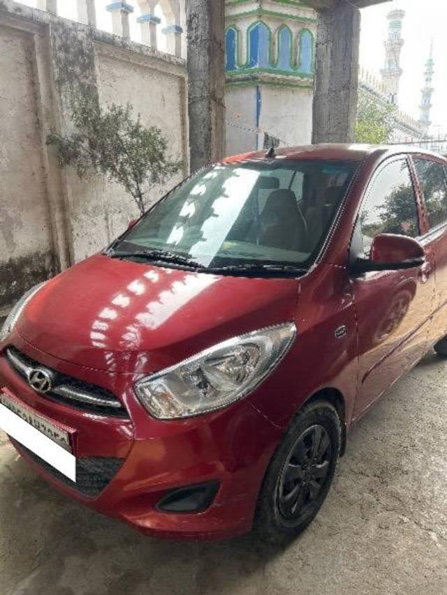 https://images10.gaadi.com/usedcar_image/4330616/original/processed_3c9ba72c-2b1d-40dd-905f-1976ccc386f1.jpg?imwidth=6400