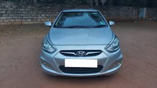 Hyundai Verna 2011-2015 Hyundai Verna SX CRDi AT