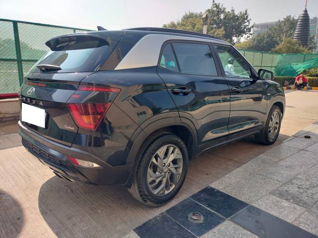 https://images10.gaadi.com/usedcar_image/4330705/original/processed_e4369235a6ede31d2696cbcc541318b0.jpg?imwidth=6402