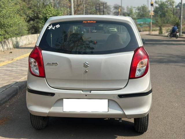 https://images10.gaadi.com/usedcar_image/4330706/original/processed_5ce2865ea3aaa4049b0c904996887c50.jpg?imwidth=6402