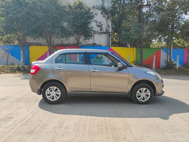 https://images10.gaadi.com/usedcar_image/4330724/original/d6dd9734b46c7267f0139c62bfab48f6.jpg?imwidth=6401