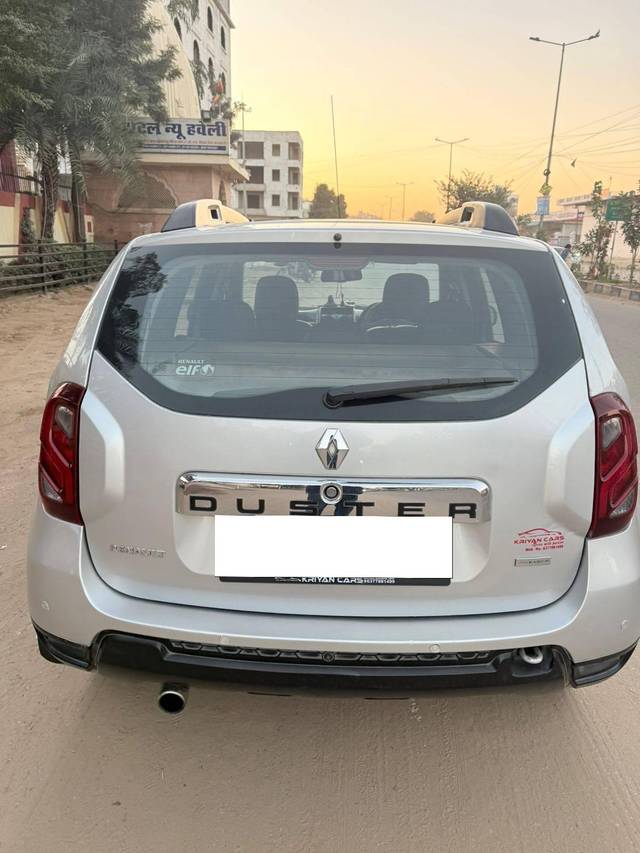 https://images10.gaadi.com/usedcar_image/4330801/original/processed_3a4f43e37829853c5eb8f20d3d3f04e5.jpg?imwidth=6402