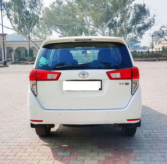 https://images10.gaadi.com/usedcar_image/4330859/original/processed_3d0ce0528528148607723b1fd76149fd.jpg?imwidth=6402