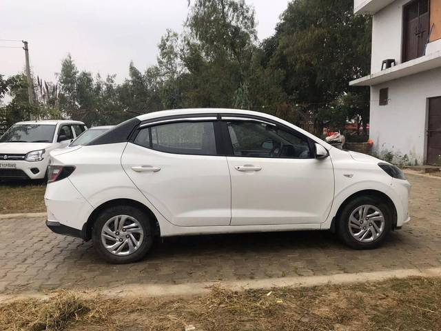 https://images10.gaadi.com/usedcar_image/4330896/original/processed_301d5975ffe0eaa75522b386267d0911.jpg?imwidth=6402