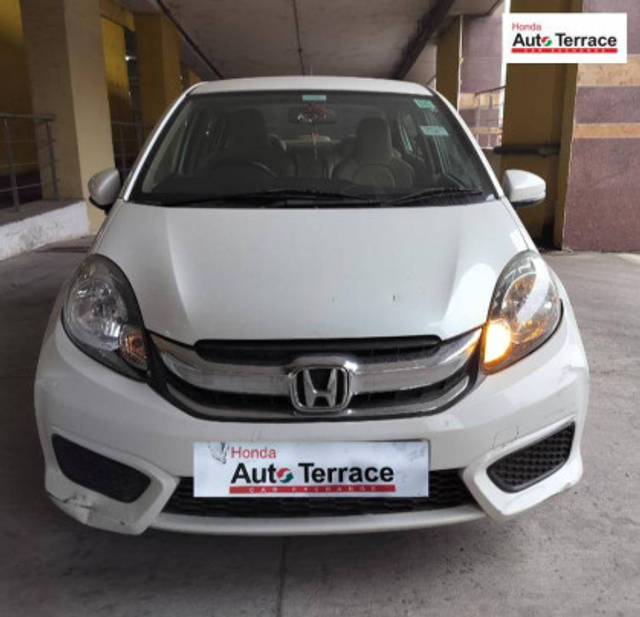 https://images10.gaadi.com/usedcar_image/4330907/original/ba39f66e9ce71baa79b2d4d74478fda2.jpg?imwidth=6400