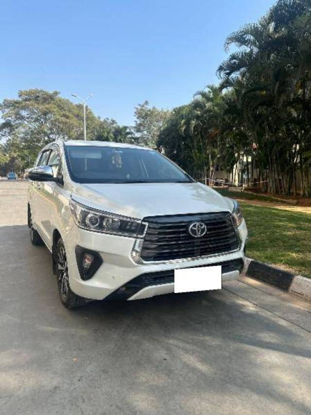 https://images10.gaadi.com/usedcar_image/4330985/original/aef2d1fad7fa14a8eae02885d1edd145.jpeg?imwidth=6400