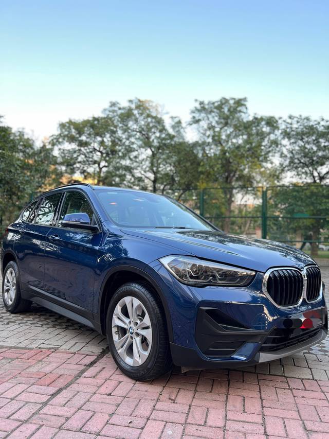 https://images10.gaadi.com/usedcar_image/4331086/original/processed_cc271580adf35aabee82fb5da0ce79e6.jpg?imwidth=6400