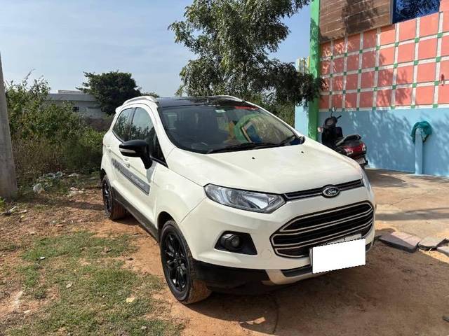 https://images10.gaadi.com/usedcar_image/4331175/original/processed_61536d71-6a7e-4f5e-9790-3d31a143bccf.jpg?imwidth=6400