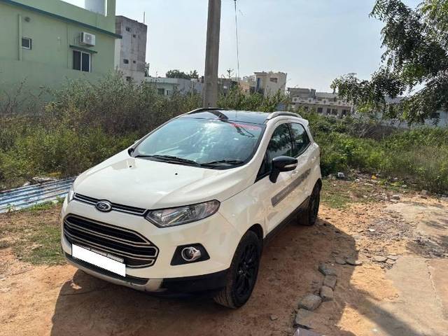 https://images10.gaadi.com/usedcar_image/4331175/original/processed_842765cc-c7ca-4350-a286-e7ef6bd2cb52.jpg?imwidth=6401