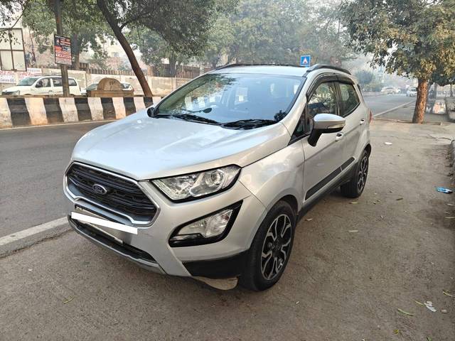 https://images10.gaadi.com/usedcar_image/4331181/original/processed_9d34c3b086de9ae0d0e8f8a15289089f.jpg?imwidth=6402