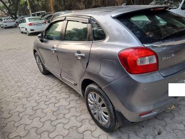 https://images10.gaadi.com/usedcar_image/4331233/original/processed_f59fa40dffeb1b0756201b46d93c1cc9.jpg?imwidth=6402