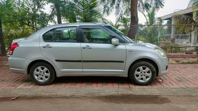 https://images10.gaadi.com/usedcar_image/4331260/original/processed_5b0bf68d-e23a-41c8-a317-4925e6e28803.jpg?imwidth=6401