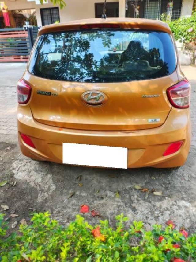 https://images10.gaadi.com/usedcar_image/4331281/original/processed_5ec1f9f5-7756-4266-bf6a-472f5b95201c.jpeg?imwidth=6402