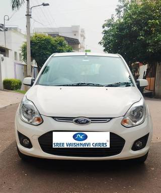 Ford Figo 2012-2015 Ford Figo Diesel Titanium