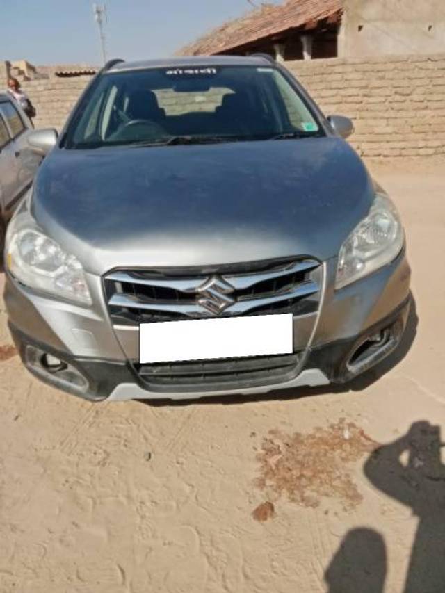 https://images10.gaadi.com/usedcar_image/4331417/original/processed_c1432f6d-c0de-45b1-8c7e-09a47bb1a7ec.jpg?imwidth=6402