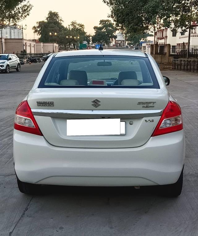 https://images10.gaadi.com/usedcar_image/4331713/original/processed_a50ecba4db9f91e68b3542b68321a62d.jpg?imwidth=6402