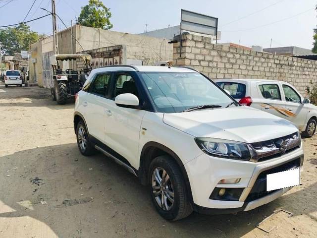 https://images10.gaadi.com/usedcar_image/4331736/original/processed_c4b01eeb-3cd8-4f10-8df3-b85fc05bc2f8.jpeg?imwidth=6400