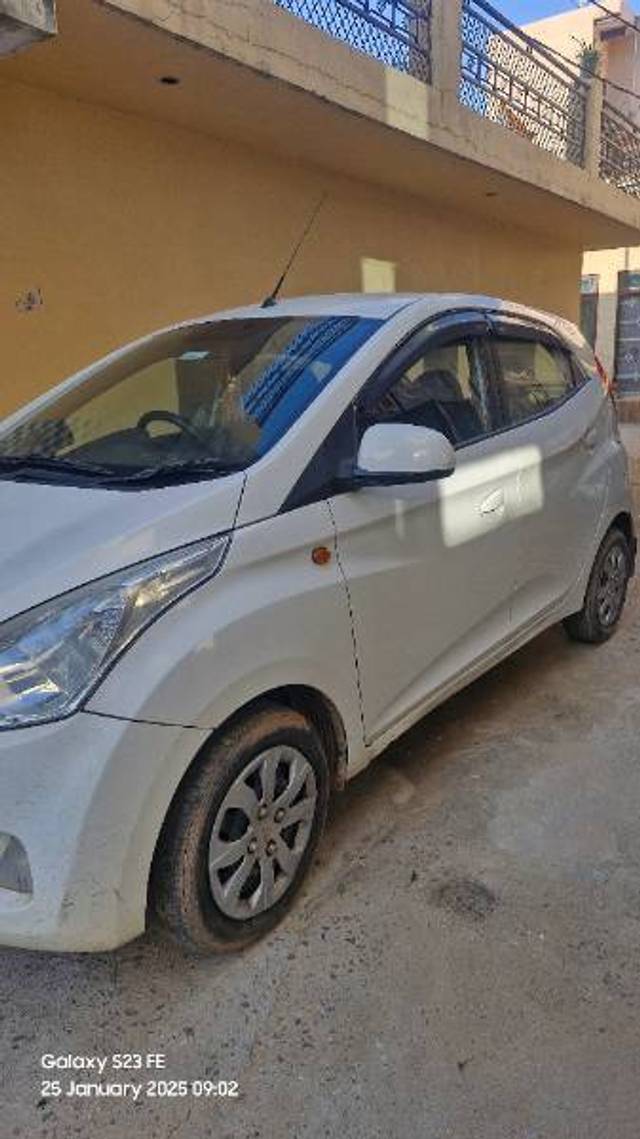 https://images10.gaadi.com/usedcar_image/4331858/original/b1db8296c482b1080990b14f0a31653c.jpg?imwidth=6402