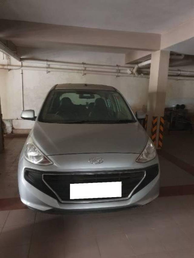 https://images10.gaadi.com/usedcar_image/4331888/original/processed_92044f4a-3f0c-4dbf-955b-0c33d3250805.jpg?imwidth=6400