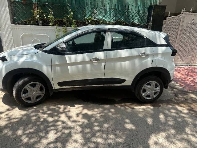 https://images10.gaadi.com/usedcar_image/4331905/original/37e5144cd3b9f230592c20a142e2ea5d.jpg?imwidth=6401