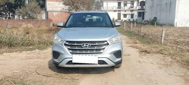 https://images10.gaadi.com/usedcar_image/4331951/original/processed_5ace75ce567415356855132a0c9daf08.jpg?imwidth=6402