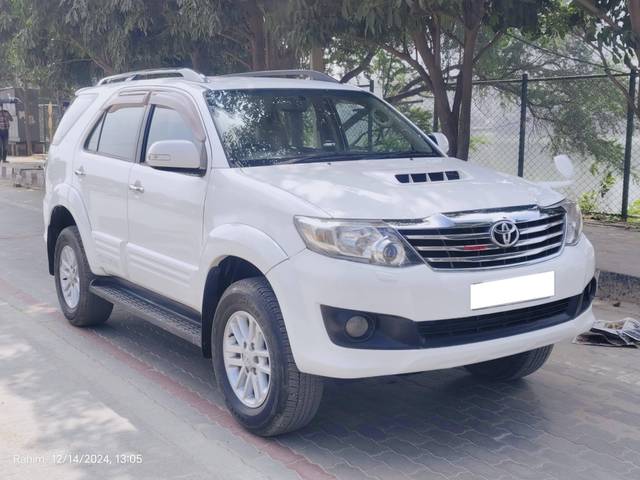 https://images10.gaadi.com/usedcar_image/4332054/original/processed_c362b432d9f865cfd0d4d7ee1f252745.jpg?imwidth=6400