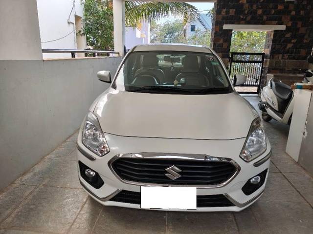 https://images10.gaadi.com/usedcar_image/4332073/original/processed_c9f5f7a6-b36c-407c-9e7f-b86ec6dfd540.jpg?imwidth=6400