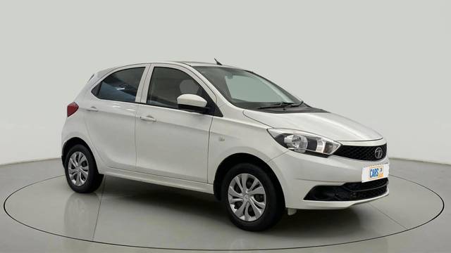 https://images10.gaadi.com/usedcar_image/4332095/original/52386d4d94ea82614e7edf458e793ce6.jpg?imwidth=6400