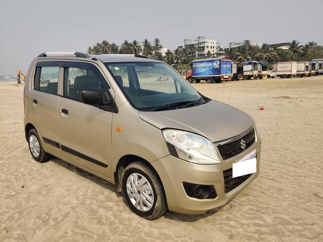 https://images10.gaadi.com/usedcar_image/4332372/original/processed_cedaca453a90a591333cdac60e4dc584.jpg?imwidth=6400