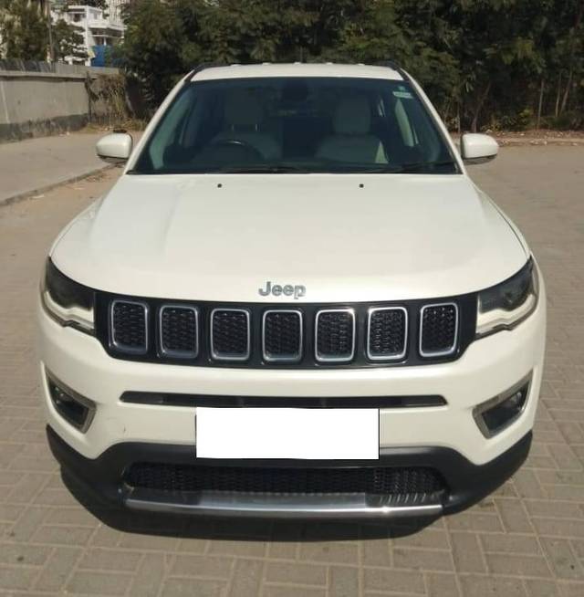 https://images10.gaadi.com/usedcar_image/4332416/original/processed_010f55fd19bec22c04c9bacc424eae9d.jpg?imwidth=6401