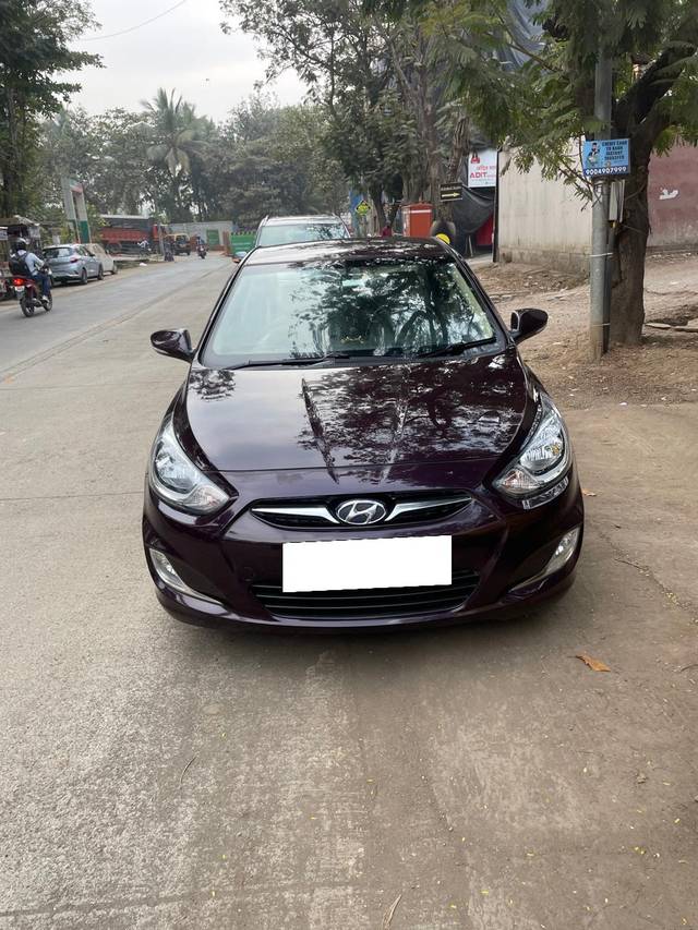 https://images10.gaadi.com/usedcar_image/4332439/original/processed_825d9322b82a438a8196c7e34ea24bf3.jpg?imwidth=6400