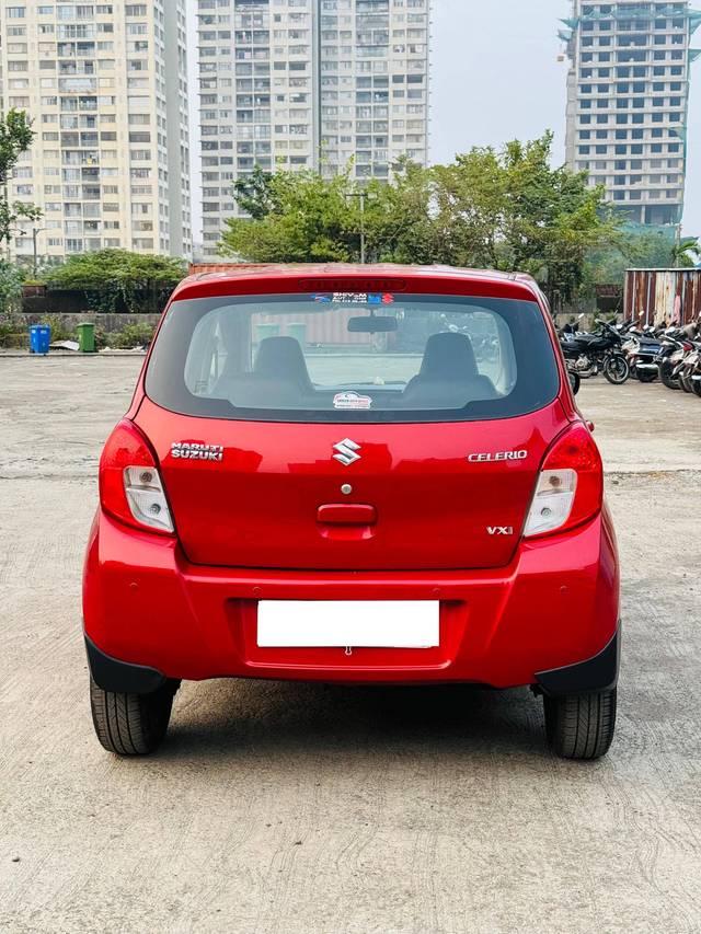 https://images10.gaadi.com/usedcar_image/4332464/original/processed_05507e8552a09840583ee33645b76a4e.jpg?imwidth=6402