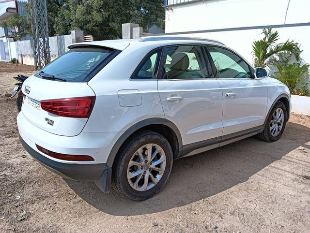 https://images10.gaadi.com/usedcar_image/4332581/original/processed_d4bcb5c6c3447f86803e9ea6a9f75892.jpg?imwidth=6401