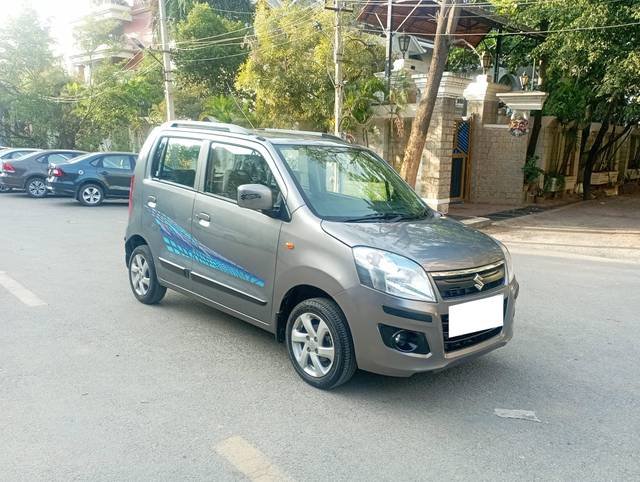 https://images10.gaadi.com/usedcar_image/4332586/original/processed_932eecdb81edb38f0553091648896be4.jpg?imwidth=6400