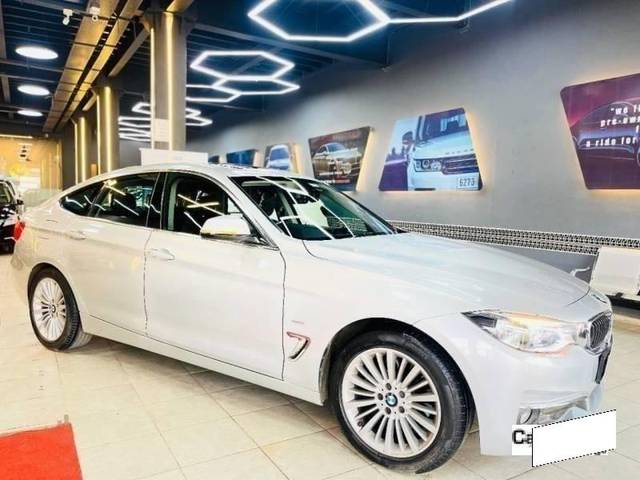 https://images10.gaadi.com/usedcar_image/4332647/original/processed_e24b356173032047f5ee5a7d26ed3a23.jpg?imwidth=6400