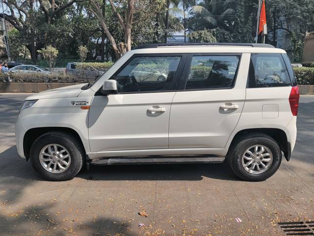 https://images10.gaadi.com/usedcar_image/4332717/original/processed_119a9c4a3045aa9c302037b8f528e3a9.jpeg?imwidth=6402