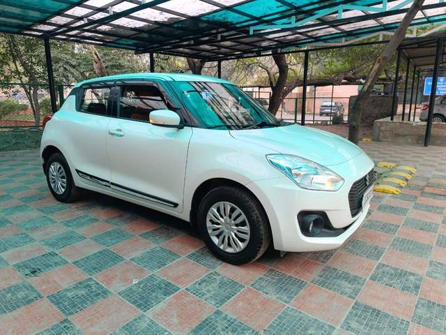 https://images10.gaadi.com/usedcar_image/4332784/original/processed_1e7bf9ad2b96289756ab5783138f7056.jpg?imwidth=6400