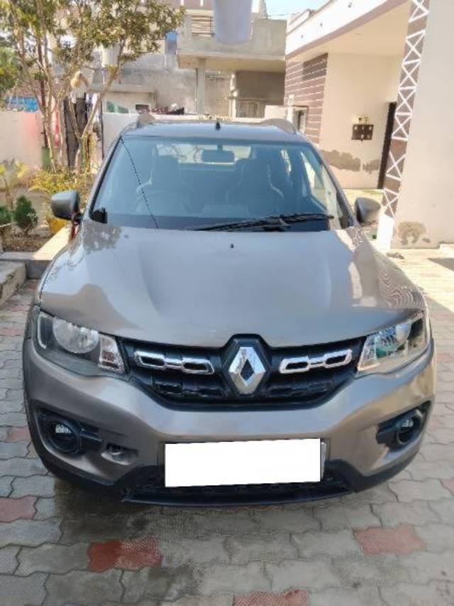 https://images10.gaadi.com/usedcar_image/4332800/original/processed_0333620c-44b6-4c4e-b1da-296036992e58.jpg?imwidth=6400