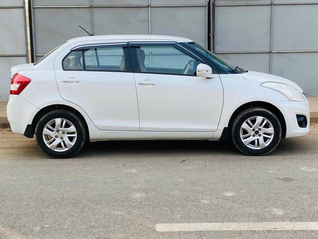 https://images10.gaadi.com/usedcar_image/4332813/original/567faca511319f7a91f0ef686f141a28.jpg?imwidth=6401