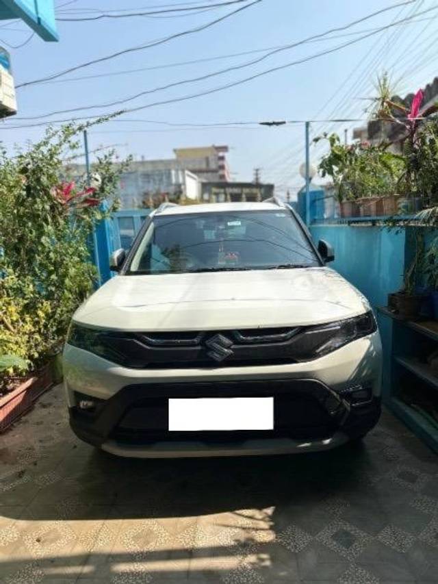 https://images10.gaadi.com/usedcar_image/4332842/original/processed_de8af906-b619-40f3-ab93-7bbd5f54ed0b.jpeg?imwidth=6401