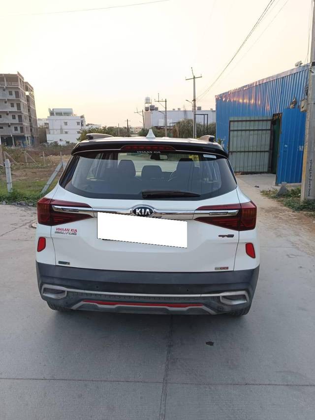 https://images10.gaadi.com/usedcar_image/4332871/original/processed_e10ea987bd3fd6ee2dfe11dc066f5354.jpg?imwidth=6402