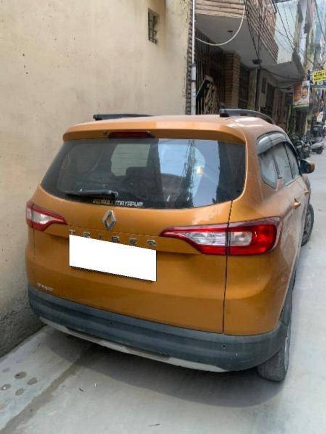 https://images10.gaadi.com/usedcar_image/4332886/original/a317925a8e580ad8d9648c780045152c.jpg?imwidth=6401