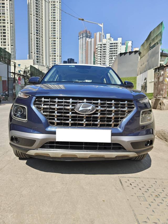 https://images10.gaadi.com/usedcar_image/4332962/original/processed_67e0fb8fad75c3c62fe2a520d792f709.jpeg?imwidth=6400