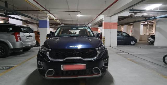 https://images10.gaadi.com/usedcar_image/4333080/original/processed_a74d50fe-e74c-471f-81c8-a9577987c714.jpg?imwidth=6400