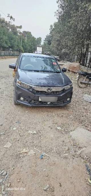 Honda Amaze 2016-2021 Honda Amaze V CVT Diesel BSIV