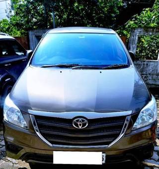 Toyota Innova Toyota Innova 2.5 G (Diesel) 7 Seater BS IV