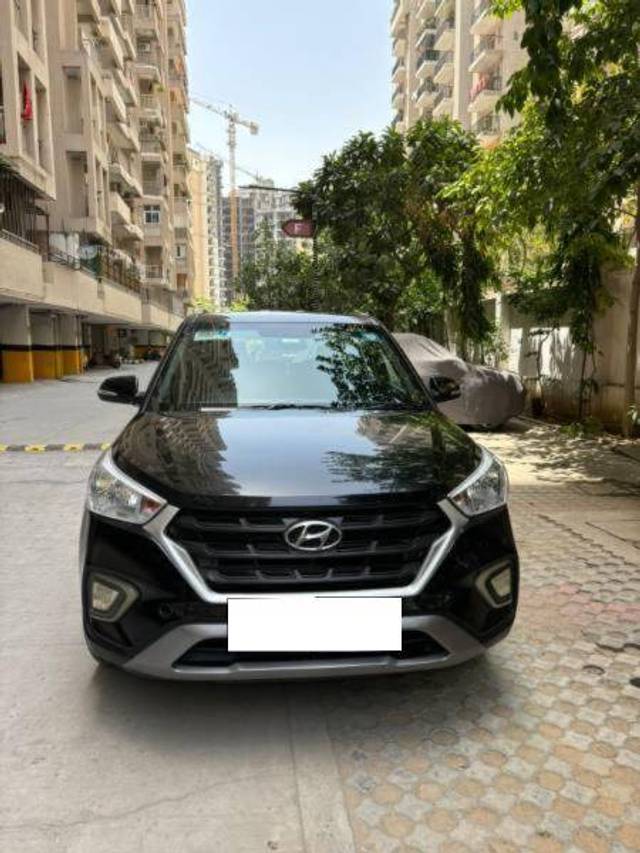 https://images10.gaadi.com/usedcar_image/4333440/original/59db964b036ce33388885bd7d790382f.jpg?imwidth=6400